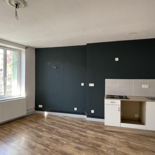  Annonces CEVENNES : Appartement | THIERS (63300) | 53 m2 | 348 &euro; 